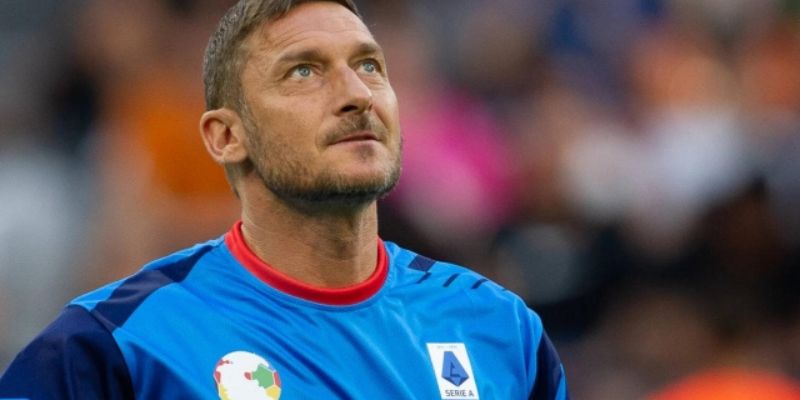 Sự nghiệp câu lạc bộ chuyển biến qua đội tuyển quốc gia của Francesco Totti